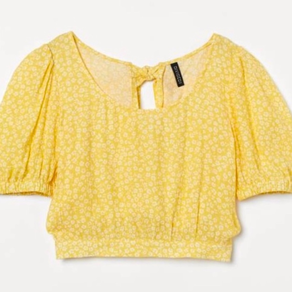Divided H&M floral crop top